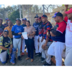 aporte económico a equipo de Sóftbol